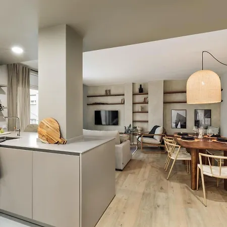 Spacest - Carrer De Bertrand I Serra A Apartament *